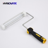 Rouleau de peinture acrylique jaune à rayures noires, cadre zingué avec poignée en caoutchouc et plastique, brosse à rouleau – Vente chaude