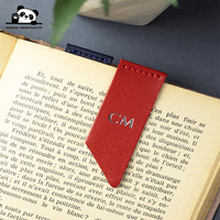 Marque-page en cuir artisanal - Accessoire de lecture personnalisé avec monogramme - Marque-pages de page