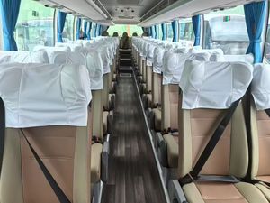 Autobús Usado Youtong con Estándar de Emisiones Euro <span class=keywords><strong>4</strong></span>, Modelo 2024, 50 Asientos, en Venta - Product Image 5