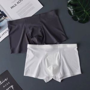 Nuevos Calzoncillos Boxer de Verano para Hombre, Tejido Sin Costuras de Seda de Hielo, Corte Medio, Transpirables, Antibacterianos y Ecológicos - Product Image 3