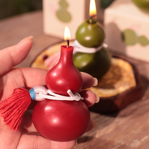 Bougie parfumée en forme de gourde avec pompon, style chinois, pour cadeau du Nouvel An 2026, bougie décorative parfumée en gros, idéale pour mariages et fêtes - Product Image 4