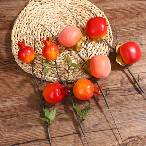Fruta Artificial Decorativa de Granada y Caqui Simulada para el Hogar, Adorno de Año Nuevo, Material de Espuma, 2 Cabezas, Fruta de la Suerte - Product Image 1