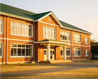 Bâtiment scolaire de qualité supérieure à structure en acier préfabriquée, longue durée de vie, conception personnalisée pour campus mondial