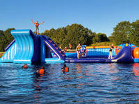 Grand parc aquatique gonflable flottant, parcours d'obstacles aquatiques pour lac, océan, équipement de parc aquatique commercial pour adultes et enfants