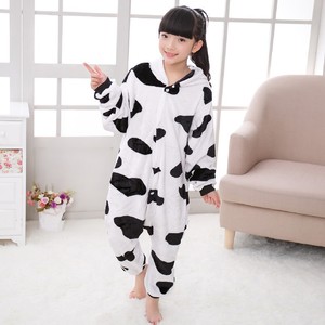 Yubon COW onesies การ์ตูนสัตว์ onesie ผู้หญิงผู้ชายเด็กผู้หญิงเด็กผู้ชายชุดนอนชุดปาร์ตี้ฮาโลวีนตลกชุดฤดูหนาวบ้านโดยรวม - Product Image 5