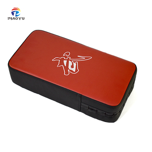<span class=keywords><strong>Sac</strong></span> <span class=keywords><strong>de</strong></span> <span class=keywords><strong>frappe</strong></span> en PU durable PIAO YU, <span class=keywords><strong>sac</strong></span> <span class=keywords><strong>de</strong></span> sable, petit cible carrée pour l'exercice physique, les sports, les arts martiaux, les sports d'équipe - Product Image 1