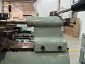 KS-15 बेंच शीर्ष पर उच्च सटीक मैनुअल बेंच लाथ औद्योगिक मशीनरी धातु काटने लाथा - Product Image 3