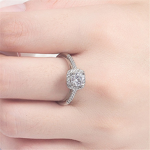 Collection de bagues classiques en <span class=keywords><strong>diamant</strong></span> de 40 styles, vente en gros d'usine SC, plaqué argent réglable, zircone <span class=keywords><strong>1</strong></span> <span class=keywords><strong>carat</strong></span>, bague de fiançailles pour femmes - Product Image 5