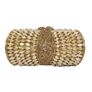 Pochette en métal avec chaînes de strass carrés pour femme, idéale pour les mariages, banquets et soirées - Product Image 1