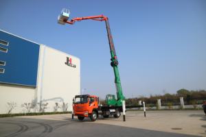 Plataforma de Trabajo Aérea Montada en Camión de Fábrica de <span class=keywords><strong>25m</strong></span> 30m 32m 33m 38m 42m 45m - Product Image 3