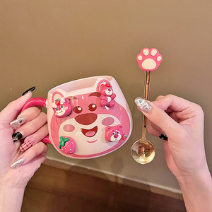 Tasse à café portable avec cuillère, motif dessin animé mignon, <span class=keywords><strong>lot</strong></span> de tasses en céramique, vente en gros, cadeaux promotionnels d'anniversaire pour enfants - Product Image 3