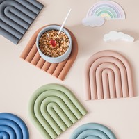 Sous-verres et dessous de plat en silicone personnalisés arc-en-ciel, résistants à la chaleur, écologiques, pour cuisine et maison