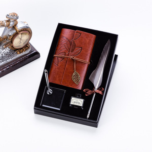 Ensemble <span class=keywords><strong>de</strong></span> carnets rétro européens en gros avec stylo à <span class=keywords><strong>plume</strong></span> et <span class=keywords><strong>porte</strong></span>-stylo pour cadeau <span class=keywords><strong>de</strong></span> Noël, logo personnalisé - Product Image 5