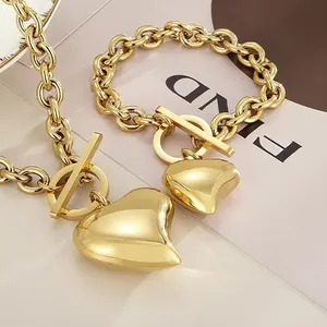 2023 New Arrivals Heart Charm Jewelry Set Fashion Fastness Gold Silver Necklace Bracelet Jewelry Set for Women