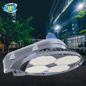 Reflector LED de 600W para Exteriores, Alta Potencia, Conexión Directa y Cableada, Luz Comercial de Mástil Alto, IP65, para Estacionamientos y Sitios de Construcción - Product Image 1