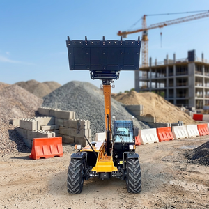 Chariot télescopique OEM ODM 3000 kg avec levage 7 m, fourches, godet, positionneur de fourches et treuil pour flotte de location - Product Image 1
