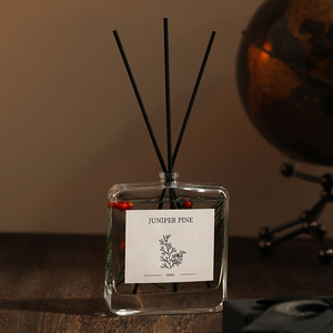 <span class=keywords><strong>Bougie</strong></span> en cire de soja parfumée d'aromathérapie de luxe et <span class=keywords><strong>diffuseur</strong></span> de roseaux coffret cadeau pour anniversaires mariages vacances souvenirs pour hommes et femmes - Product Image 4