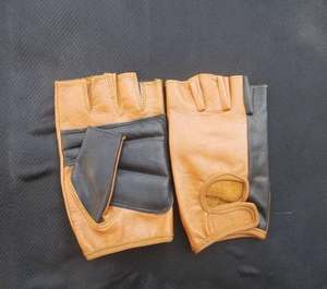 Guantes de Ciclismo de medio dedo, de cuero, de la mejor calidad, sin dedos - Product Image 1
