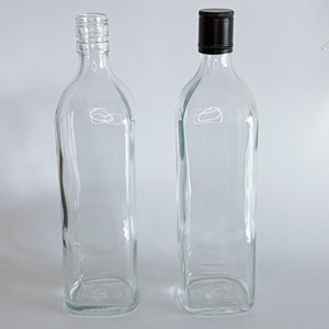 Bouteilles en verre de 750 ml de whisky saoudien King <span class=keywords><strong>Robert</strong></span> avec bouchon à vis noir imprimé pour cadeaux, emballées en carton - Product Image 2