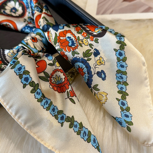 وشاح نسائي مطبوع بتصميم عتيق من الحرير الصناعي - وشاح مربع 70 سم شال راقي متعدد الاستخدامات وشاح رقبة صغير مربع للرأس - Product Image 2