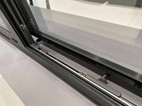 Fenêtre coulissante horizontale à rupture de pont thermique en aluminium et verre à persiennes, design moderne personnalisé, marque YDNCN, pour villa