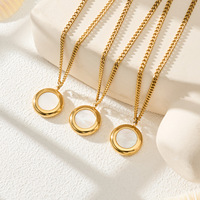 Colliers pendentifs cœur en perles dorées pour femmes, collier à pendentif coquillage épais, bijoux de mode pour mariage et bal de promo, cadeau
