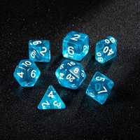 Vente en gros usine : Ensemble de dés polyédriques transparents bleu clair, personnalisables, pour jeux de table en vrac, DND et RPG