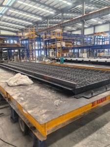 ماكينة صنع ألواح الخرسانة مسبقة الصب الأوتوماتيكية 2026 مع هيكل فولاذي داخلي للمنازل الجاهزة - Product Image 3