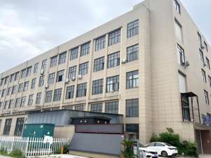 Reloj Inteligente Unisex C08 con Pantalla Táctil TFT Cuadrada, IP67, 160 mAh, Resistente al Agua y al Sudor, Monitor de Actividad Física, Presión Arterial y Oxígeno - Product Image 4