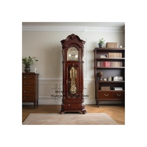Orologio Meccanico <span class=keywords><strong>Hermle</strong></span> con <span class=keywords><strong>Pendolo</strong></span> Dorato, Specchi Decorativi sul Retro, Quadrante Lucido, Cassa in Legno Massiccio e Fasce Decorative - Product Image 6
