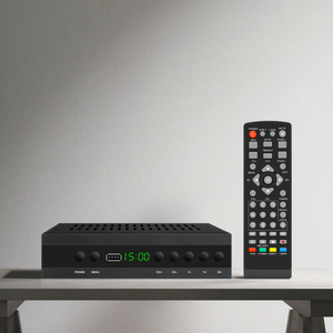 Junuo Tây Ban Nha ý kỹ thuật số mặt đất <span class=keywords><strong>mini</strong></span> 10bit 1080P H265 TV H265 H264 <span class=keywords><strong>DVB</strong></span> T2 <span class=keywords><strong>C</strong></span> Turner <span class=keywords><strong>Receiver</strong></span> Bộ giải mã Set Top Box - Product Image 1