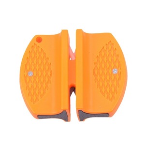 Afilador de cuchillos portátil, herramienta de afilado manual de acero inoxidable de múltiples granos para uso en exteriores, diseño compacto ND 021 - Product Image 2