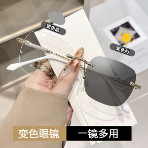 6005 Photosensitive Color Changing Frameless Glasses For Women Round Face <b>Large</b> <b>Frame</b> Anti Blue Light Lightweight PC Material - Product Image 2