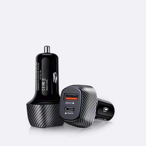 Nuevo Cargador de Coche de Fibra de Carbono 3.1A Tipo C+PD para iPhone 14 13 12 Xiaomi Huawei Samsung S21 <span class=keywords><strong>S22</strong></span> <span class=keywords><strong>Carga</strong></span> Rápida - Product Image 3