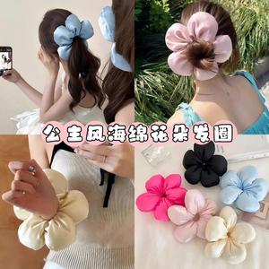 Elastici per Capelli Grandi con <span class=keywords><strong>Fiori</strong></span> 3D Stile Coreano - Morbidi Elastici in Spugna per Donna - Accessori per Capelli Floreali in Rete Boutique - Product Image 3
