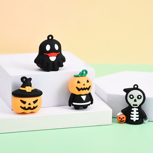 Nuevos y Divertidos Accesorios para Coche <span class=keywords><strong>con</strong></span> Colgante de Halloween, Muñecos de <span class=keywords><strong>Silicona</strong></span> de Dibujos Animados, Pequeñas <span class=keywords><strong>Figuras</strong></span> Colgantes <span class=keywords><strong>con</strong></span> Orificio para Hacer Llaveros - Product Image 5