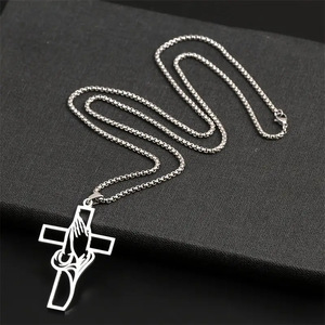 Kalung Liontin Salib Bergaya <span class=keywords><strong>Retro</strong></span> Amerika Eropa, Rantai Baja Anti Karat, Perhiasan Kristen untuk Pria dan Wanita - Product Image 4