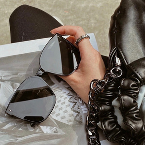 Fashion <b>Box</b> Rice <b>Nail</b> Trend New Star Outdoor Rice <b>Nail</b> <b>Box</b> Sunglasses With the Same Style - Product Image 3