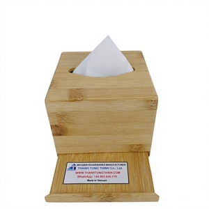 Boîte à mouchoirs en bois, design carré en bambou naturel avec étiquette, fabriqué au Vietnam - Product Image 1
