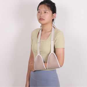 Sangle de fixation pour bras, taille unique, en tissu maillé, pour soutien de l'épaule et du coude, équipement de protection sportive pour adultes et enfants - Product Image 1