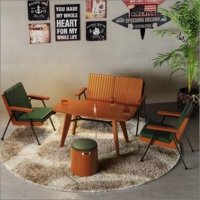 Ensemble de canapés et de chaises en bois traditionnel industriel pour café, bar, salon, hôtel et salle à manger