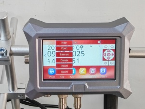 Machine de codage TIJ dernière génération 4,3 pouces, fiable pour l'impression de dates d'expiration et de lots sur cartons, plastique et canettes pour lignes de production - Product Image 5