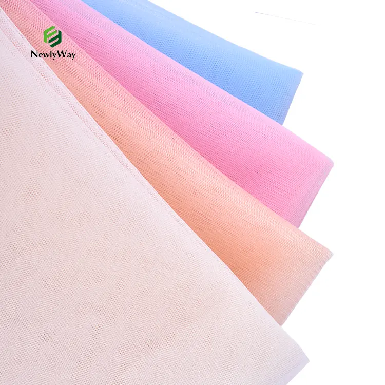 Textiel Leverancier Exporteur 100% Polyester Warp Gebreide Harde Net Licht Massief Tule Bobbinet Stof Voor Ballet Dans Jurken