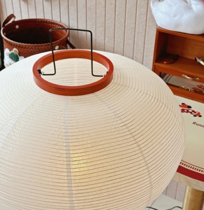 โคมไฟตั้งพื้นทรงสามขาแบบญี่ปุ่น ทำจากกระดาษข้าว ดีไซน์เรียบง่าย เหมาะสำหรับห้องพักโฮมสเตย์ ห้องนอน ห้องทำงาน - Product Image 4