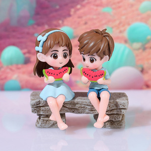 Figurines de couple en PVC en forme de pastèque, 4 pièces, ornements décoratifs pour bureau, voiture, salon, cadeau d'anniversaire - Product Image 2