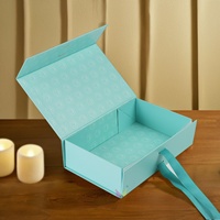 Boîte rigide en carton pliable personnalisée avec poignée, boîtes d'expédition pliables pour baklava, boîtes en carton PR personnalisées, vente en gros OEM