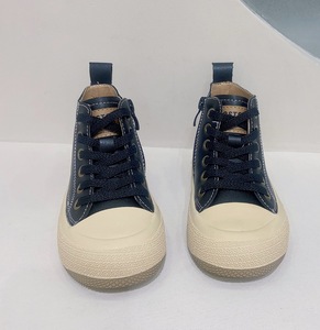 แฟชั่นสตาร์ดีไซเนอร์รองเท้าผ้าใบเด็กทรงสูงรองเท้าลำลองกีฬาเด็กรองเท้าผ้าใบพื้นยางนุ่มแบนเด็กผ้าใบขนาด 26-37 - Product Image 3