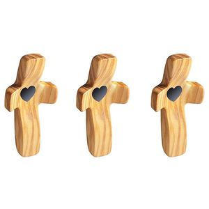 Cruz <span class=keywords><strong>de</strong></span> Madera <span class=keywords><strong>de</strong></span> Olivo <span class=keywords><strong>de</strong></span> Bolsillo al por Mayor, Cruz <span class=keywords><strong>de</strong></span> Oración para Aliviar el Estrés, Tallada en Madera, para Regalo Cristiano, Pascua, Día del Padre - Product Image 2