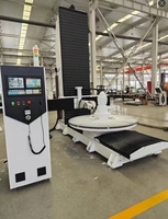 Routeur CNC industriel 5 axes RC1525 pour mousse, avec châssis en acier soudé robuste pour utilisation à long terme, à vendre