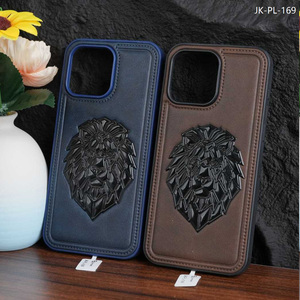 Custodia per <span class=keywords><strong>iPhone</strong></span> 16 15 <span class=keywords><strong>14</strong></span> 13 Pro in Pelle PU di Lusso con Testa di Leone 3D in Rilievo e Protezione Antiurto - Product Image 6
